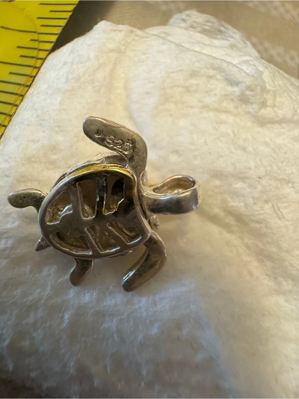 Gold and 925 silver Tone Turtle Charm Pendant - Picture 4 of 4